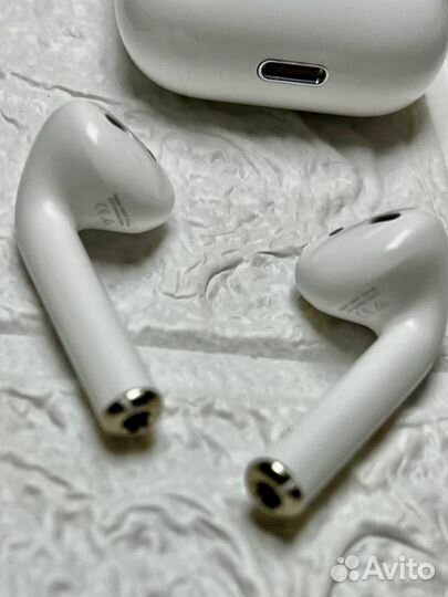 AirPods 2 Premium