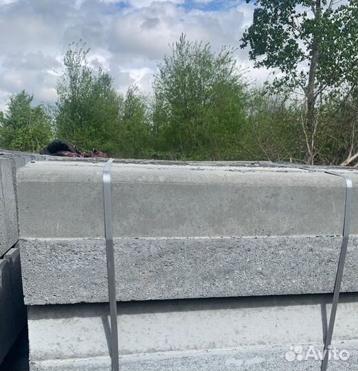 Дорожный бордюр 1000х300х150