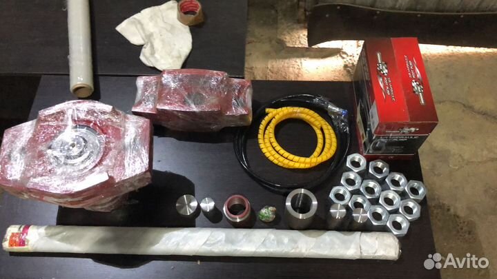 Шкворнедав или выпрессовщик шкворней 75 тонн