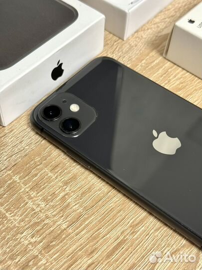 iPhone 11, 128 ГБ