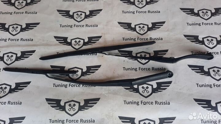 Поводок стеклоочистителя правый левый KIA K900