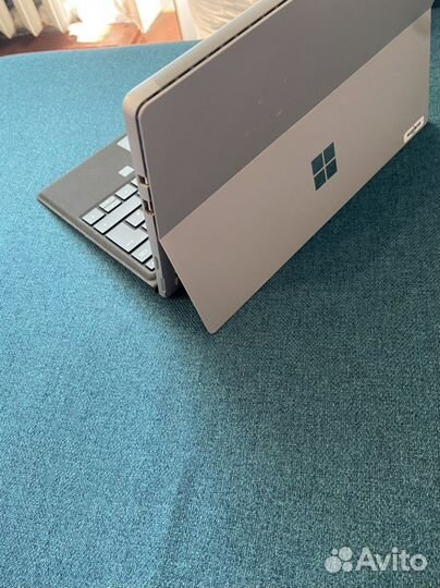 Microsoft Surface Pro 6 Tablet 1796