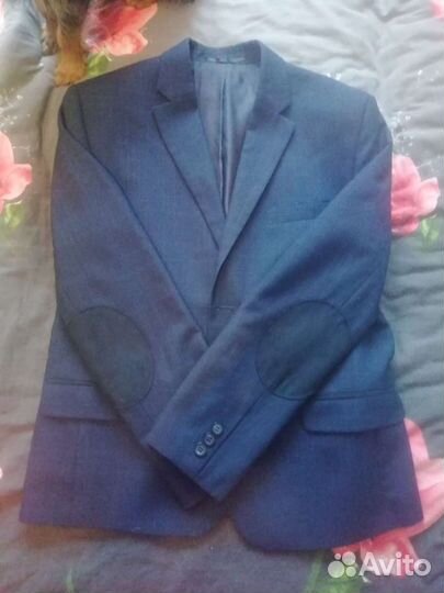 Пиджак и джинсы на подростка