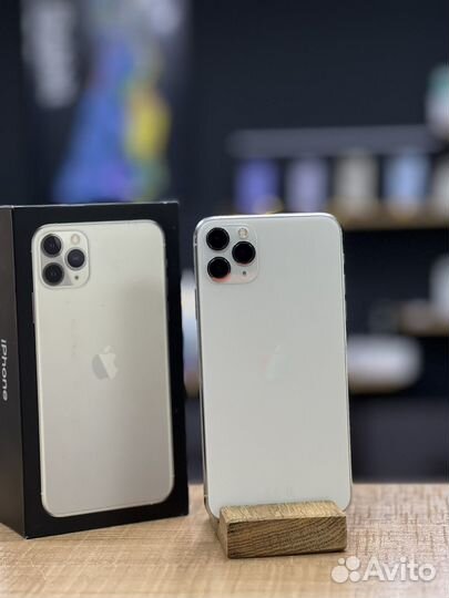 iPhone 11 Pro Max, 64 ГБ