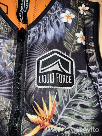 Жилет для вейкборда Liquid Force
