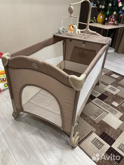 Манеж деткий