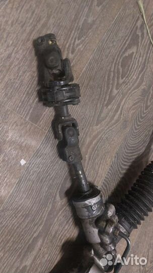 Рулевая рейка subary