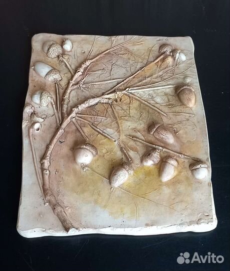 Ботанический барельеф.Панно из гипса 16см на 20см