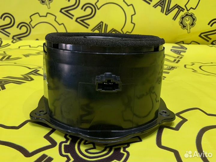 Динамик задний левый Audi A6 4F2 AUK 2004-2008