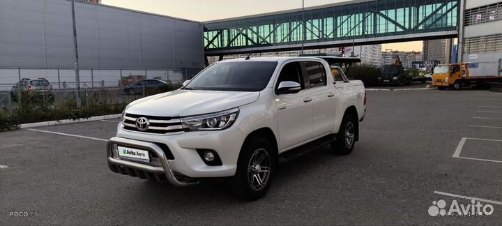 Toyota Hilux 2.8 AT, 2015, 159 000 км