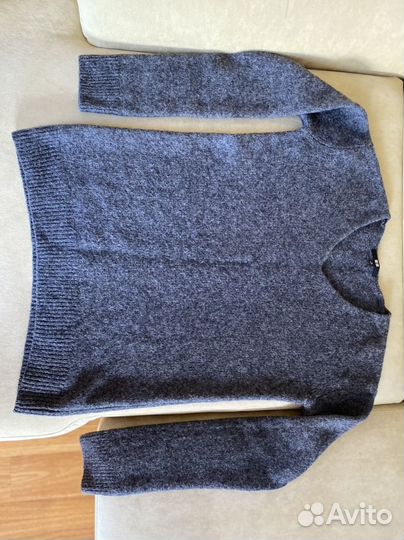 Свитер uniqlo шерсть M/L