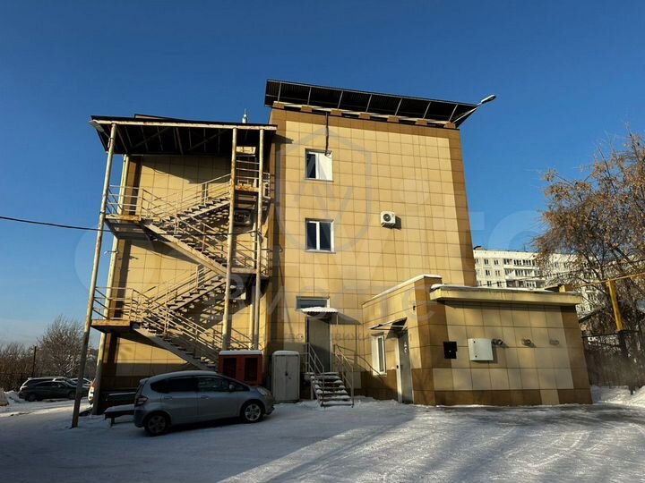 Продам офисное помещение, 1370 м²