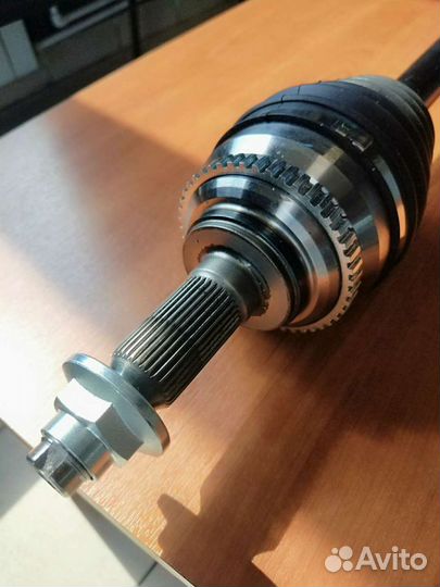 Полуось правая Chevrolet Lacetti в сборе