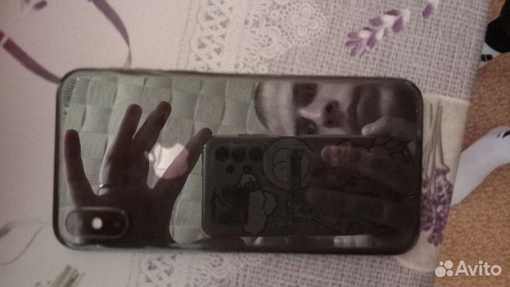 iPhone Xs, 64 ГБ