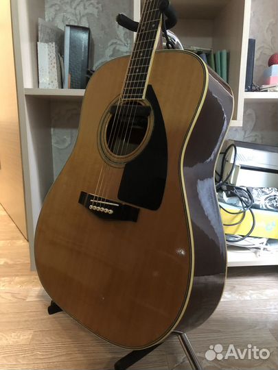 Yamaha FG300M