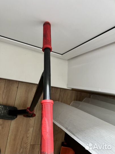 Трюковой самокат MGP