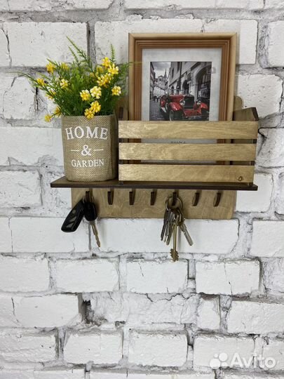 Ключница настенная