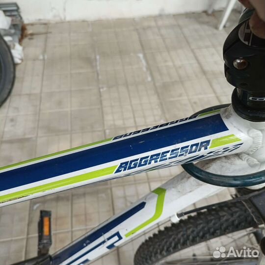 Велосипед gt agressor 27.5