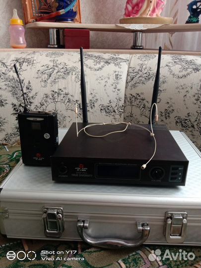 Радиосистема вокальная - Arthur forty U-960B