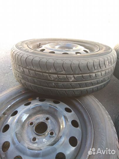 Комплект колес для Киа Рио