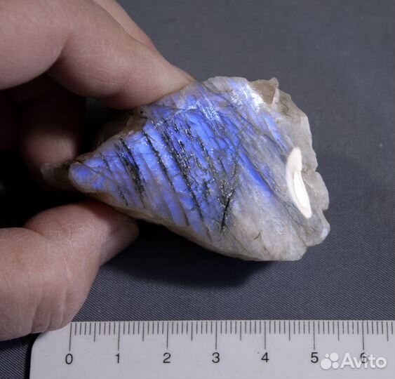 Лунный камень (Беломорит) коллекционные образцы