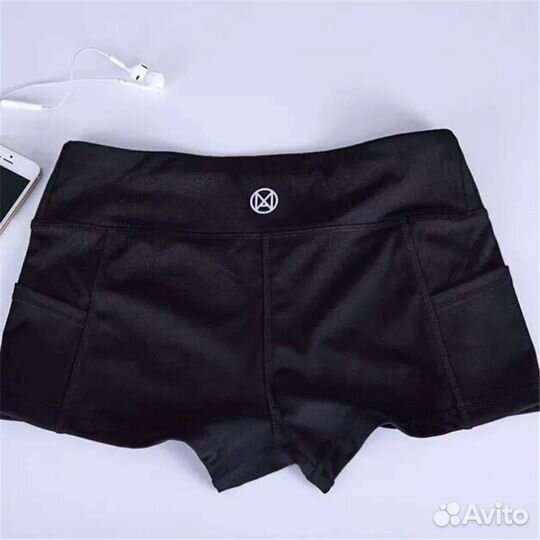 Женские шорты XS с карманами