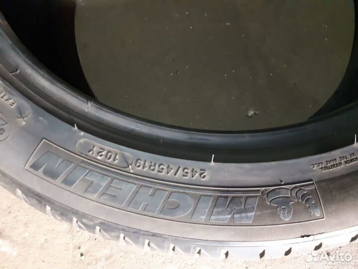 Michelin Primacy 3 245/45 R19