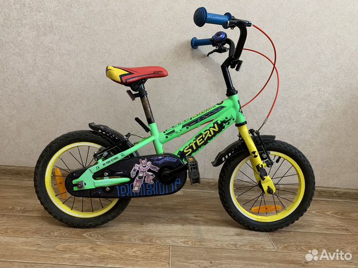 Детский велосипед с родительской ручкой