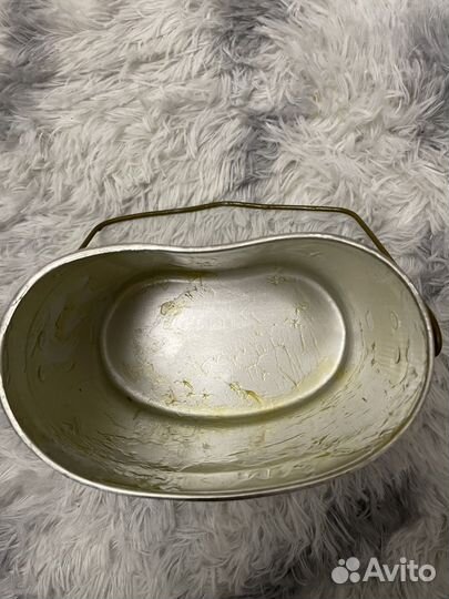 Армейские котелок и фляга старого образца