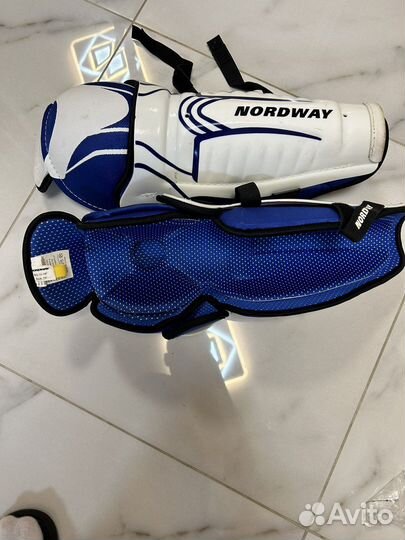 Хоккейные наколенники взрослые