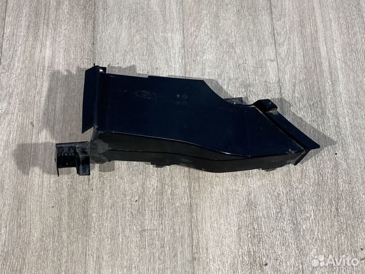 Дефлектор радиатора LADA X-Ray 2015- GAB правый