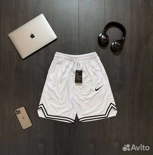 Шорты Nike Breathe