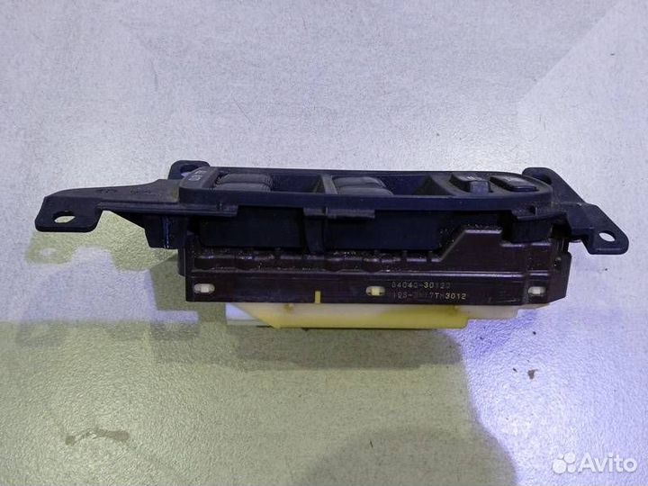 Блок управления стеклоподъемниками 8404030120