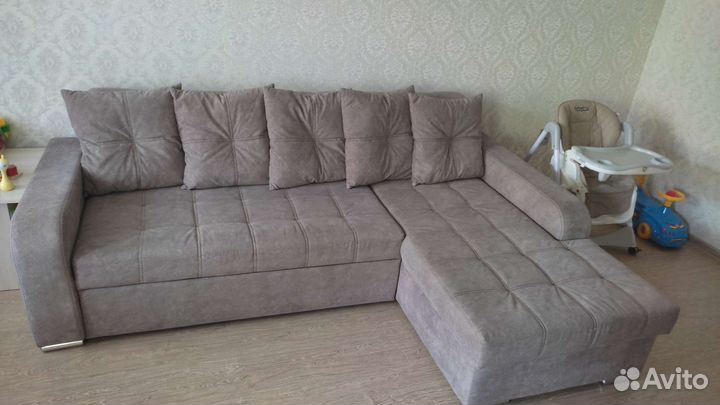 Угловой диван