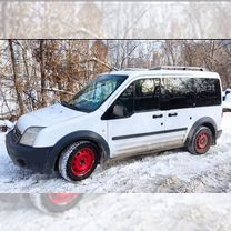 Ford Tourneo Connect 1.8 MT, 2009, 266 650 км, с пробегом, цена 630 000 руб.