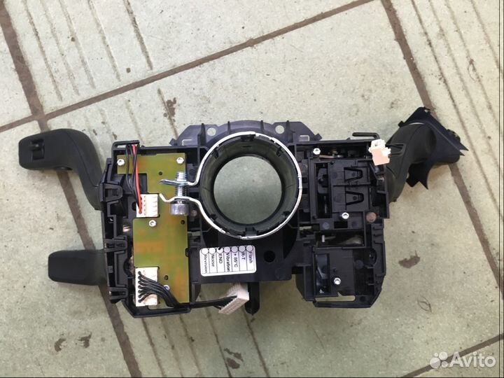 Блок подрулевых переключателей Порше Кайен