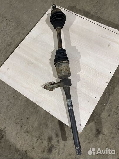 Привод передний правый Kia Sorento 2.2 D4HB 2012