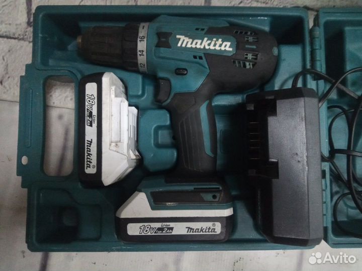 Шуруповерт makita 18v бу (в рассрочку)