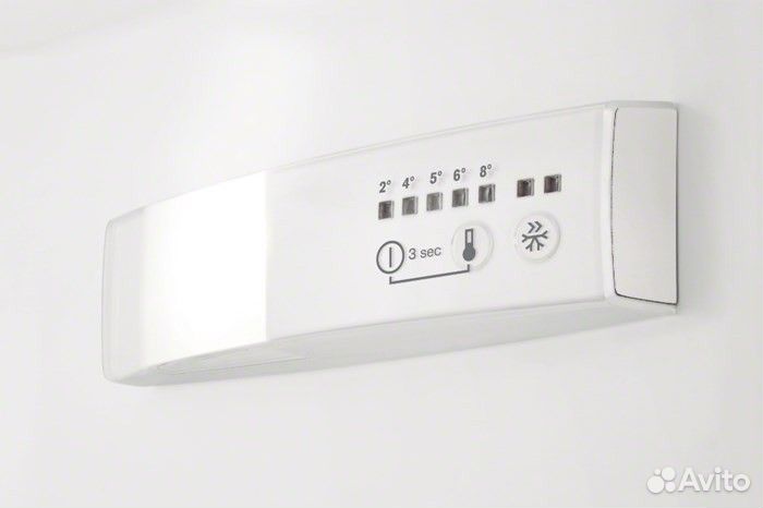 Холодильник Electrolux ENN 2812 AOW Новый