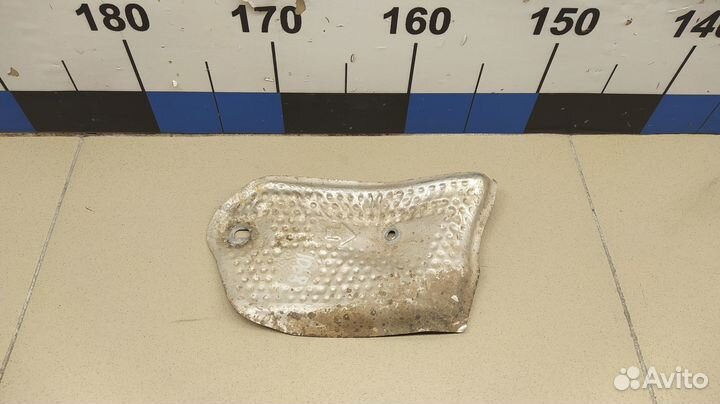 Экран тепловой Land Cruiser (150) -Prado 2009