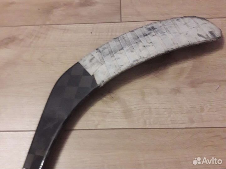 Клюшка хоккейная