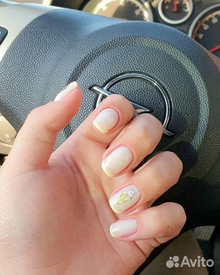 Маникюр. Педикюр. Наращивание ногтевой пластины