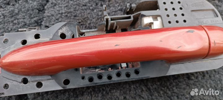 Задняя правая ручка Рено Флюенс