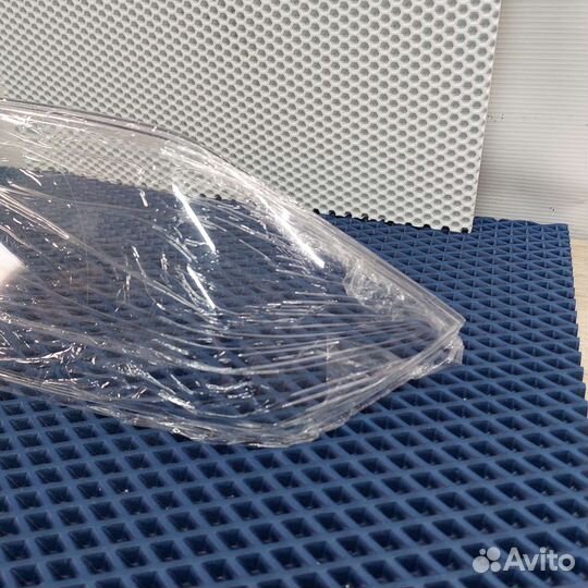 Стекла фар Skoda Octavia A5