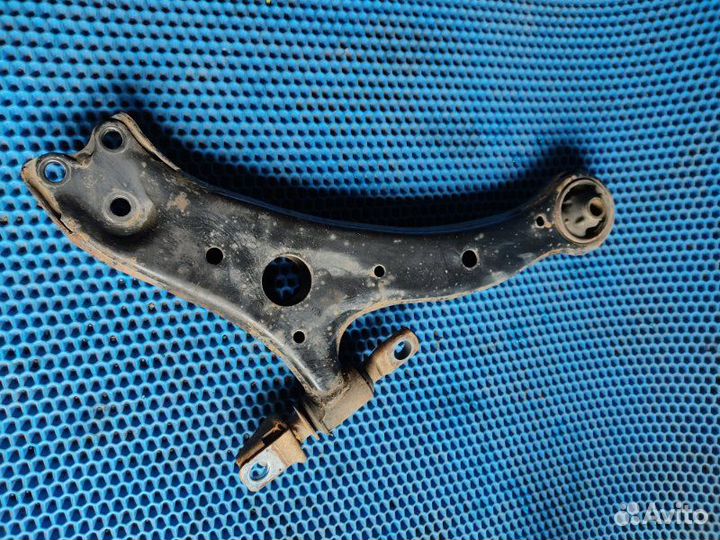 Рычаг подвески передний левый Toyota Camry V55