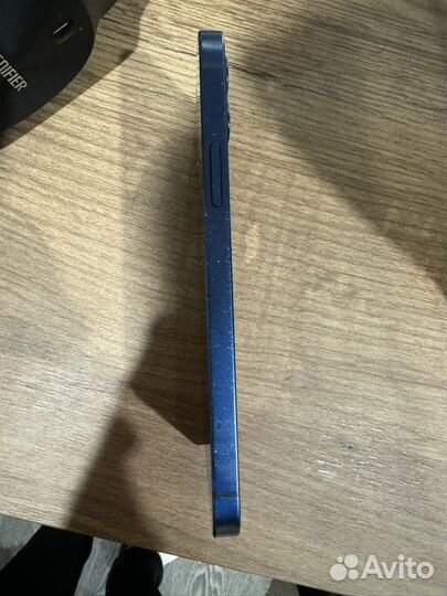 iPhone 12, 64 ГБ