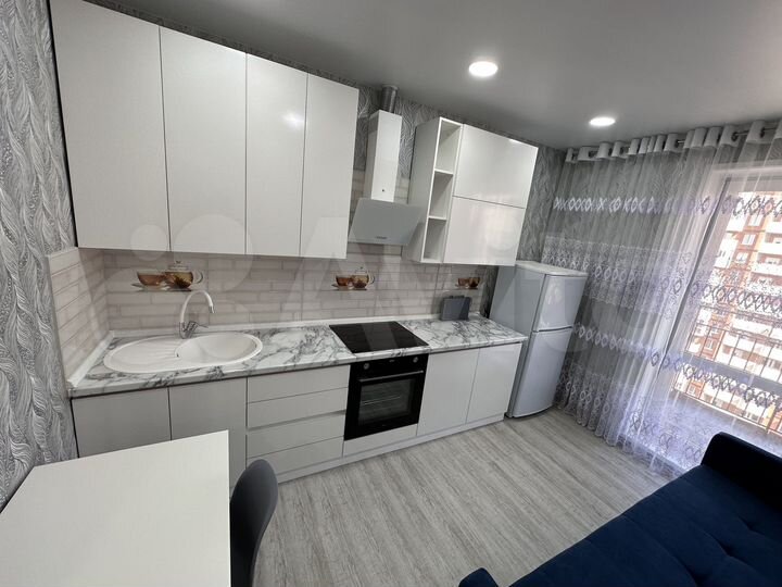2-к. квартира, 42,7 м², 13/16 эт.