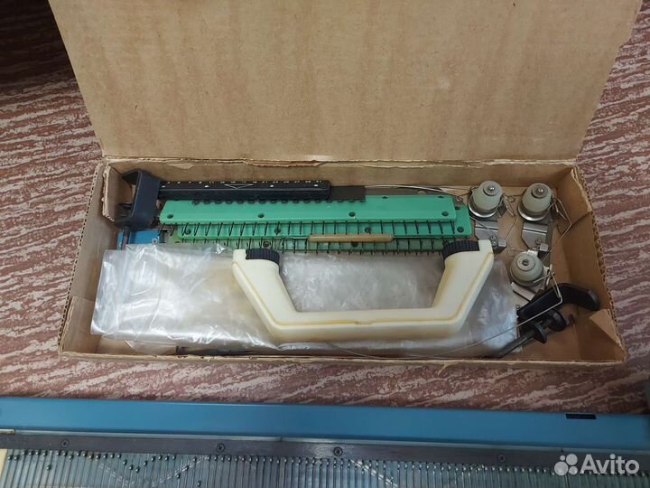 Ручная вязальная машина