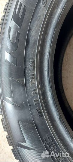 Pirelli Ice Zero 225/60 R17