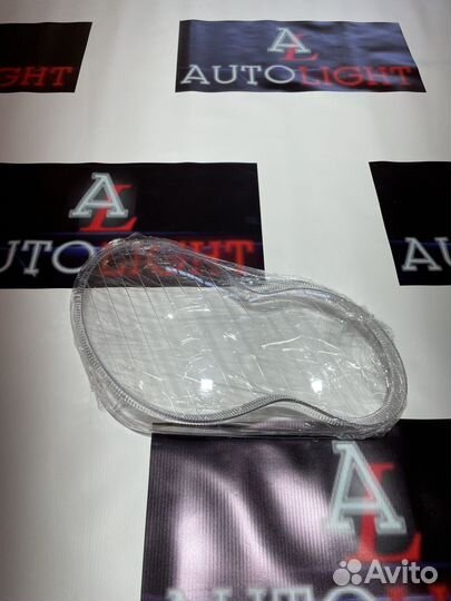 Стекла фар Mercedes Benz C-class W203 2000-2008